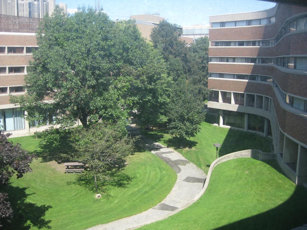 University Of Toronto - New College Residence - Wilson Hall Residence Εξωτερικό φωτογραφία