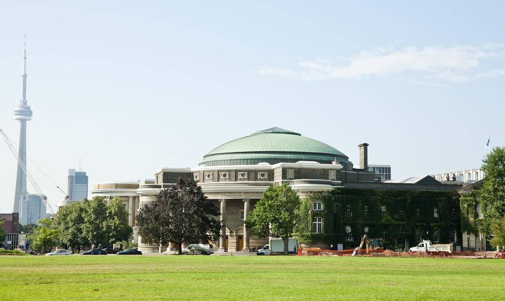 University Of Toronto - New College Residence - Wilson Hall Residence Εξωτερικό φωτογραφία