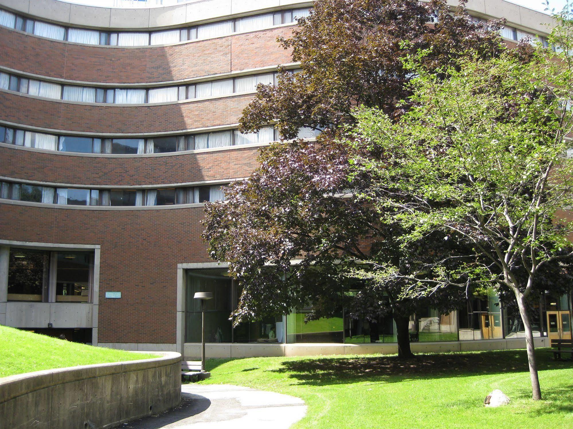 University Of Toronto - New College Residence - Wilson Hall Residence Εξωτερικό φωτογραφία