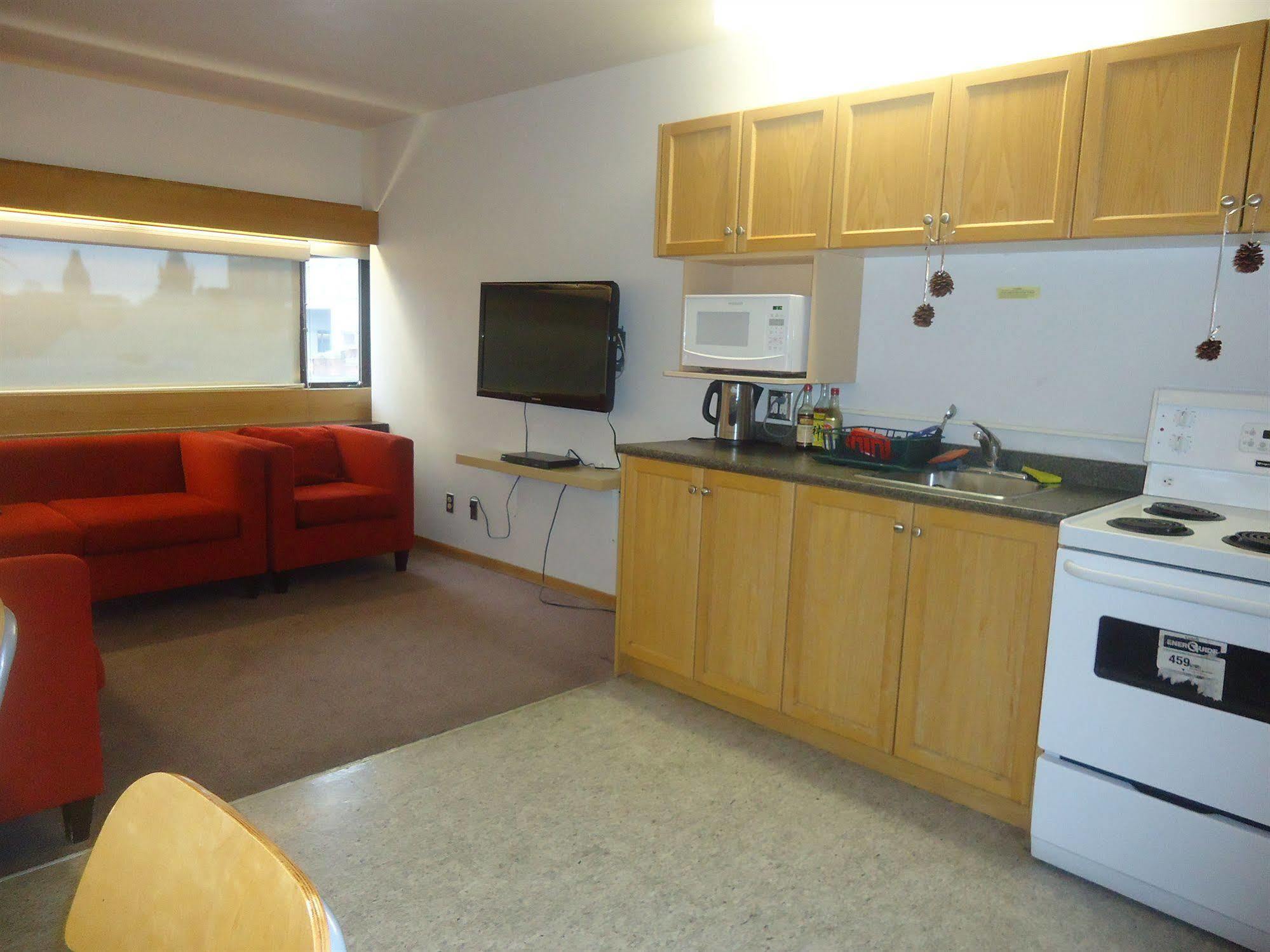 University Of Toronto - New College Residence - Wilson Hall Residence Εξωτερικό φωτογραφία